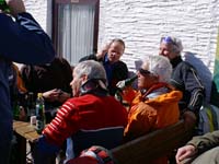 250
